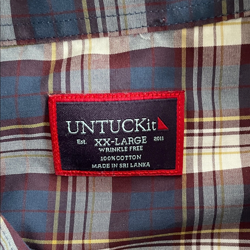 UNTUCKit Men's Wrinkle-Free Preppy Cottagecore Urban Indie Cotton Plaid Shirt - Picture 2 of 12